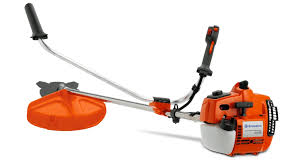 Otbiçən Husqvarna 323R