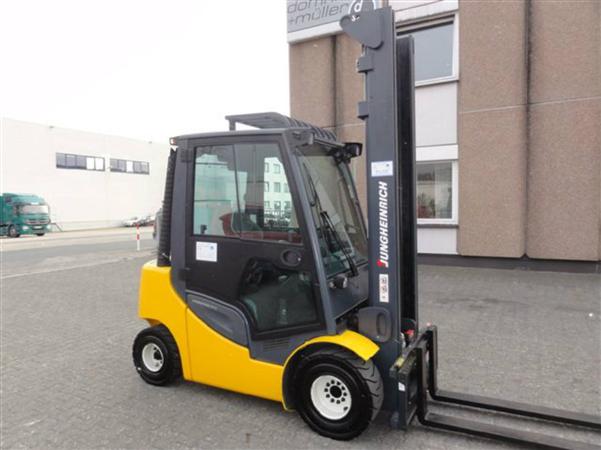 Jungheinrich DFG 425, DZ550